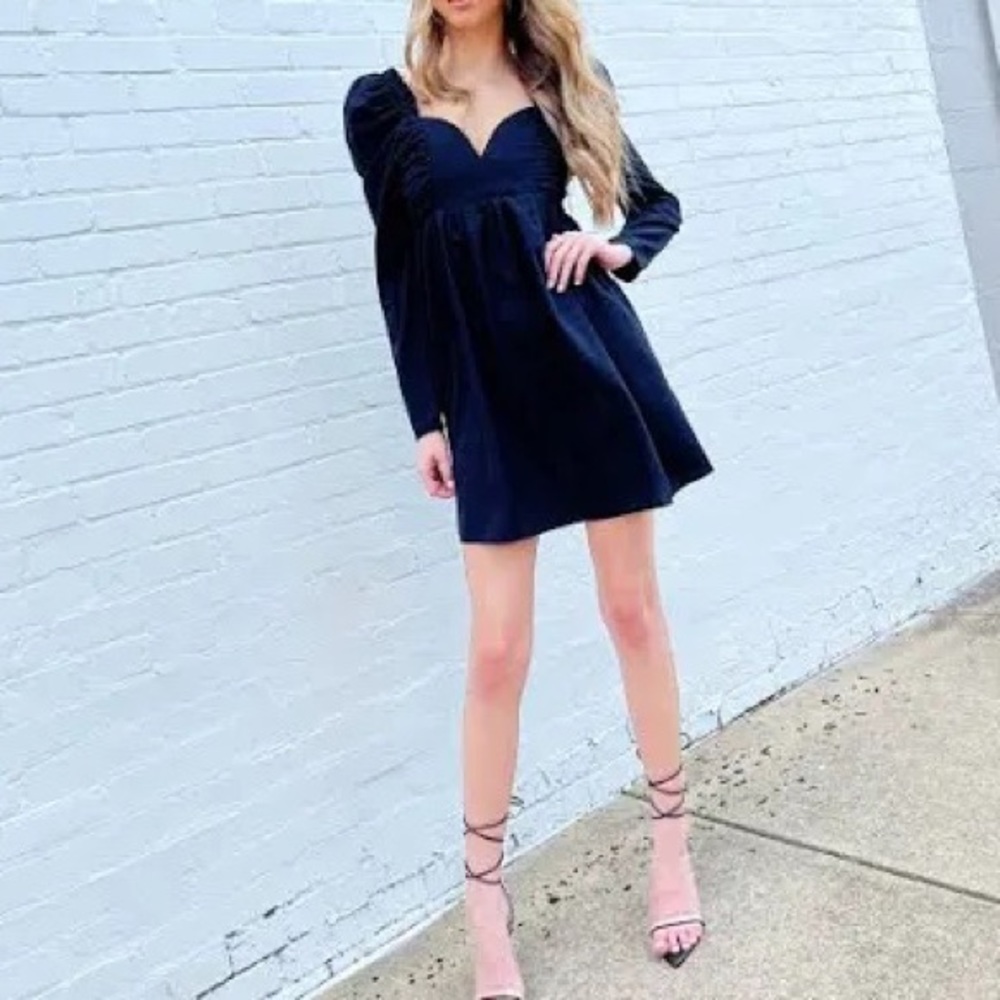 Entro Sweetheart Black Dress-Black - Size Large - Never worn